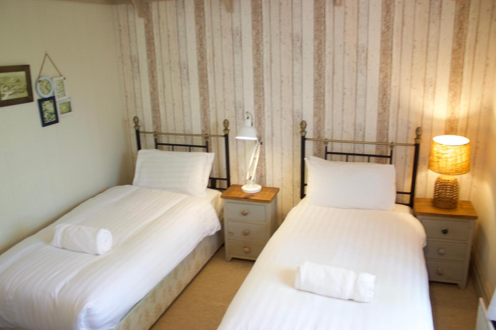 Durdle Door Hotel Lulworth Cove Ngoại thất bức ảnh