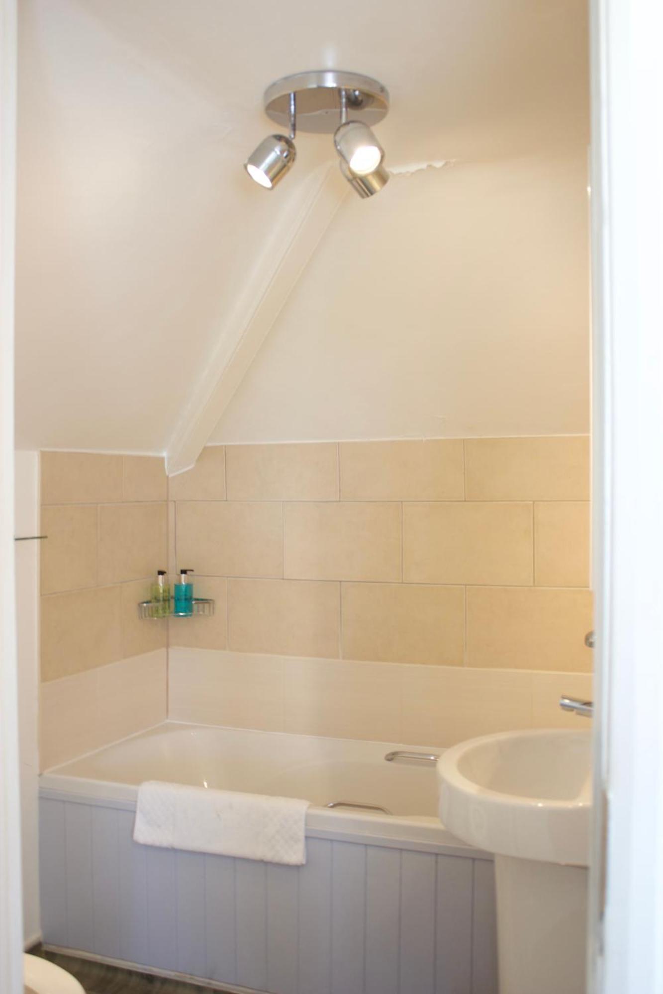 Durdle Door Hotel Lulworth Cove Ngoại thất bức ảnh