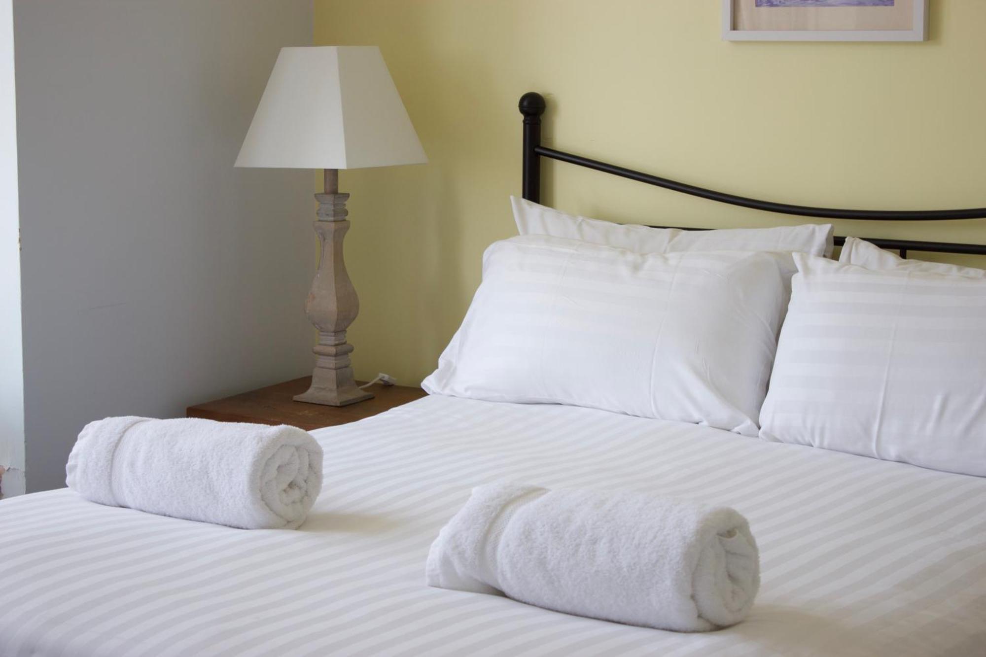 Durdle Door Hotel Lulworth Cove Ngoại thất bức ảnh